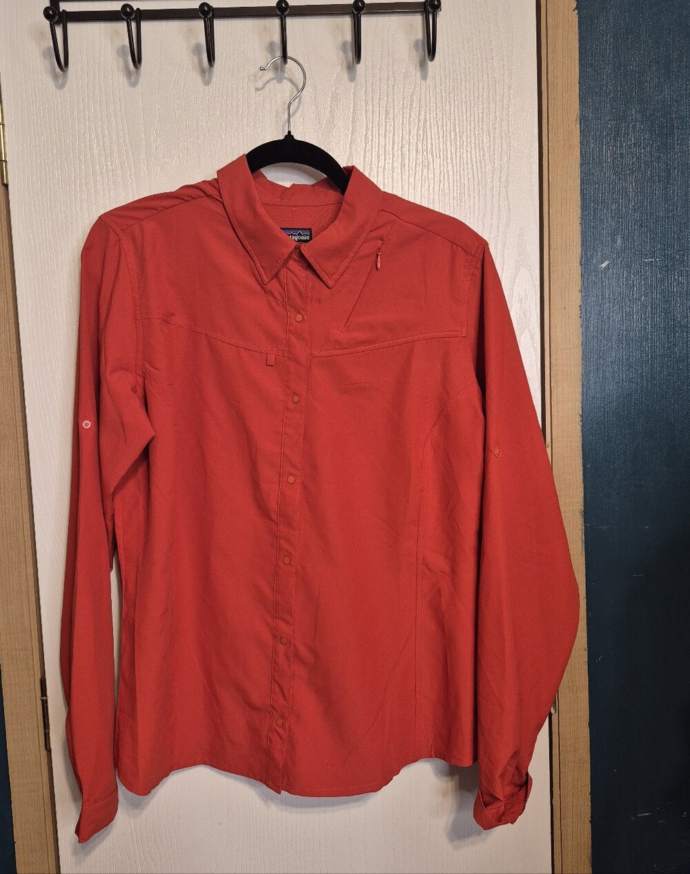 Patagonia women Vibrant Red-Orange Long-Sleeve Button-Down Shirt